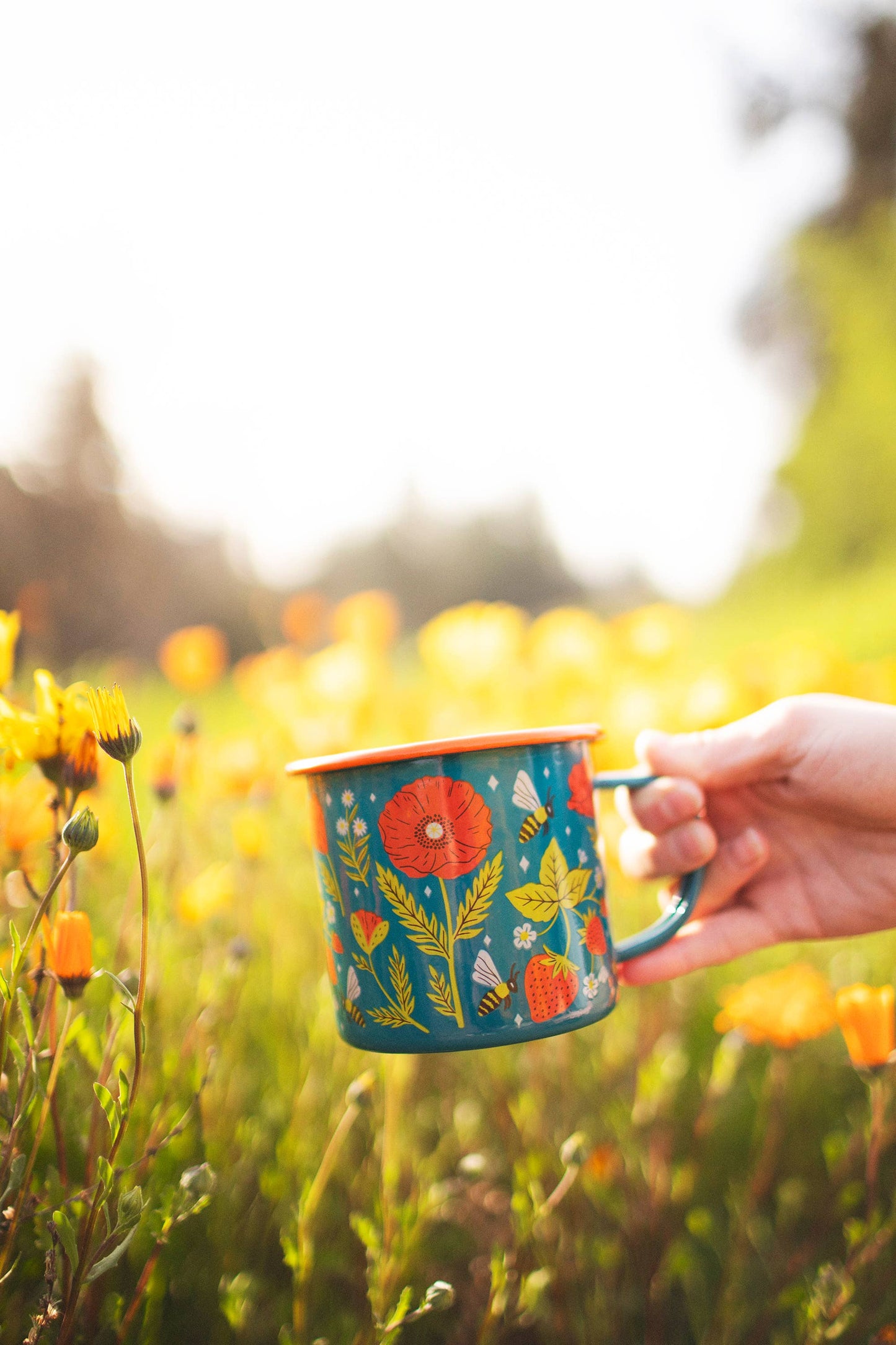 Enamel Coffee & Camp Mug - Garden Buzz Honeybee